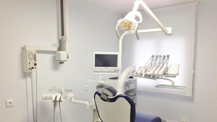 Foto de Clínica Dental Sinde Pereiro Odontoloxia Xeral