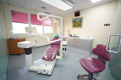 Foto de Clínica Dental en Leganés B. P. Dental Excellence | Dr Berlamino Pérez tu Dentista en Leganés