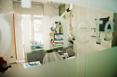 Foto de Clínica Dental en Valladolid Galván Lobo