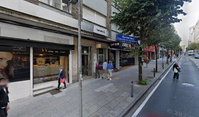 Foto de Clínica Laudent S L