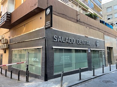 Foto de Clínica Salado Dental Dra. Cristina Sánchez Salado
