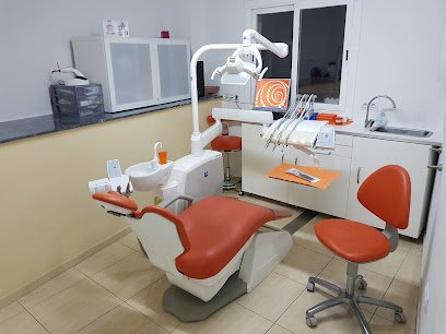 Foto de Clínica dental 19 - DraJacoby Françoise