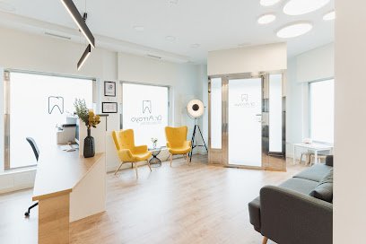 Foto de Clínica dental Dr. Arroyo ESTUDIO DENTAL