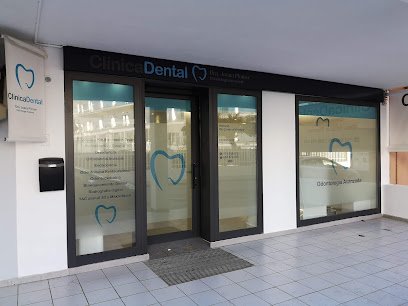 Foto de Clinica dental Dra Joana Plomer