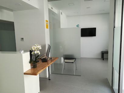 Foto de Clínica dental Joaquín Márquez Aracena