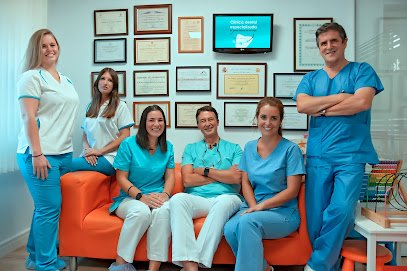 Foto de Clínica dental especializada Dr. Javier García de la Vega