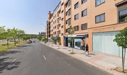 Foto de Clínicas Montecarmelo | Dentista y Fisioterapia