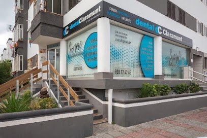 Foto de DENTAL CLARAMUNT. Clínica Dental