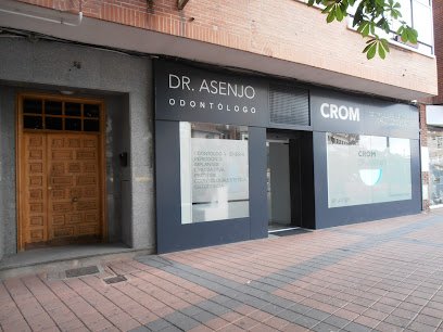 Foto de DR. ASENJO Clínica Dental CROM Segovia