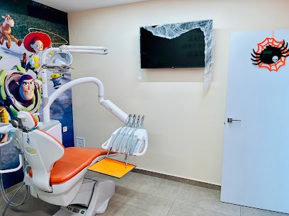Foto de Dental Begastri. Dra. Encarna Ruiz. Ortodoncia e Implantes Cehegín