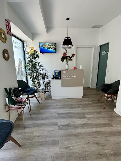 Foto de Dentista en Embajadores. Clinica dental Ferrocarril