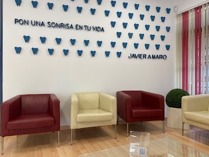 Foto de Dr Javier Amaro clinica dental