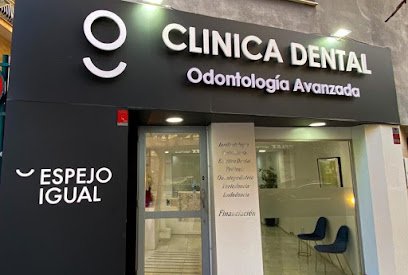 Foto de ESPEJO IGUAL CLINICA DENTAL