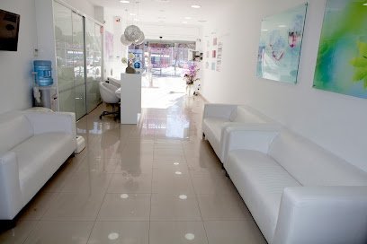 Foto de Estetic Nou Implant. Clínica dental.