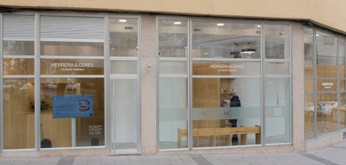 Foto de HERRERA & CORES