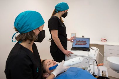 Foto de IB Clínica Dental Tarragona - Dentista
