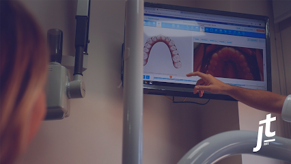 Foto de Junco Trujillo - Clínica Dental en Palencia