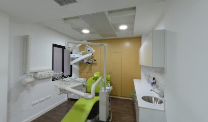 Foto de Microdental Dr. Alfonso Orejas