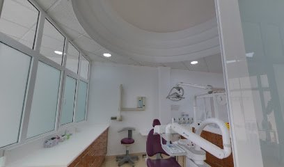 Foto de POLIKLINIK- CLINICA DENTAL