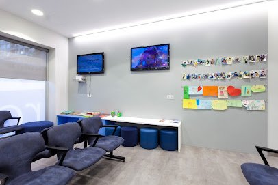 Foto de Raul Diez Clinica de Ortodoncia y Odontologia Infantil