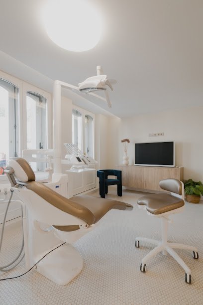 Foto de Regal Trasancos. Clínica Dental.