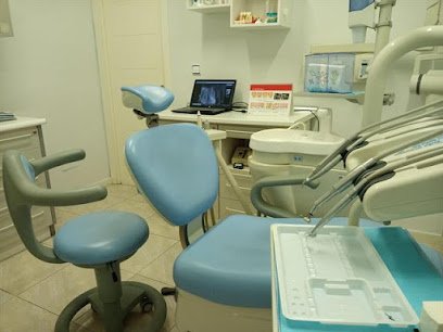 Foto de SPECIALDENT - Dentista - Clínica dental - Ortodoncia - Implantes en Getafe