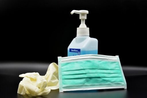 Hilo dental con ortodoncia: evita el sarro y trucos de limpieza ❤️